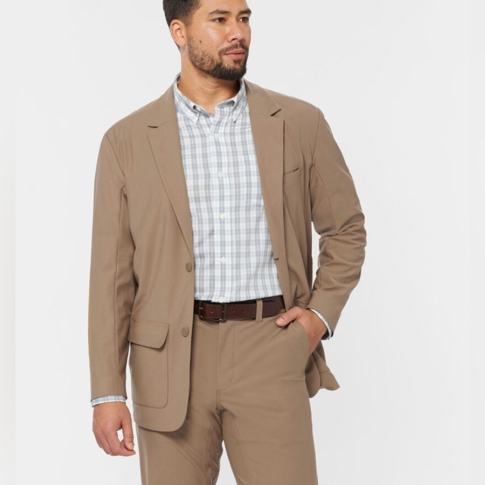 Duluth Trading Co Pitch Man Pro Presentation Jacket Size Large NWT Beige